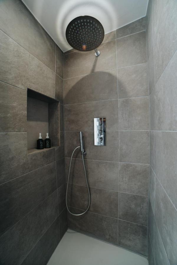 Perfect Family-Oriented And Renovated Townhouse In The Old Antibes Daire Dış mekan fotoğraf